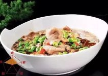 豬舌搭配菌類(lèi)做出舌尖美食【重慶火鍋底料廠(chǎng)地址】