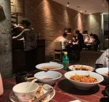 餐飲市場(chǎng)混亂且擁擠，面對(duì)的既是機(jī)遇也是挑戰(zhàn)【重慶火鍋底料廠家直銷】