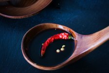 恒順醋業(yè)、李錦記同時(shí)宣布對部分產(chǎn)品漲價(jià)。11月4日，加加食品也宣布部分產(chǎn)品提價(jià)