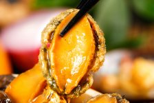 堂食預制菜，圖他價格高還是圖他熱得快？